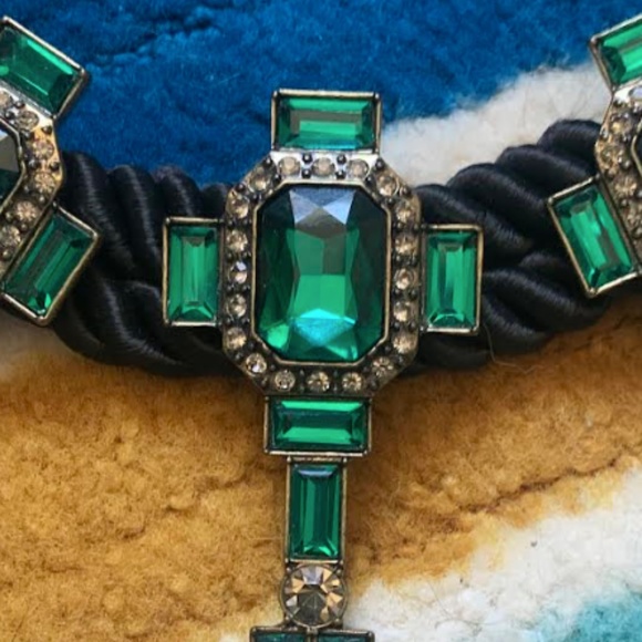 🆕 C Wonder Statement Collar - Picture 9 of 14